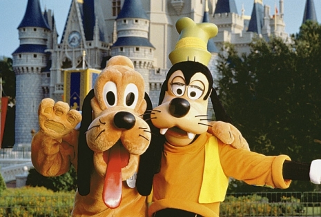 Goofy-and-Pluto-Disney